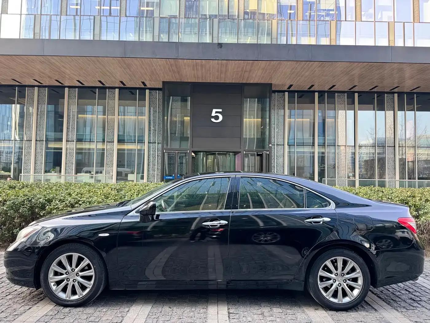 Lexus ES 2010 350 Luxury Edition — миниатюра 3