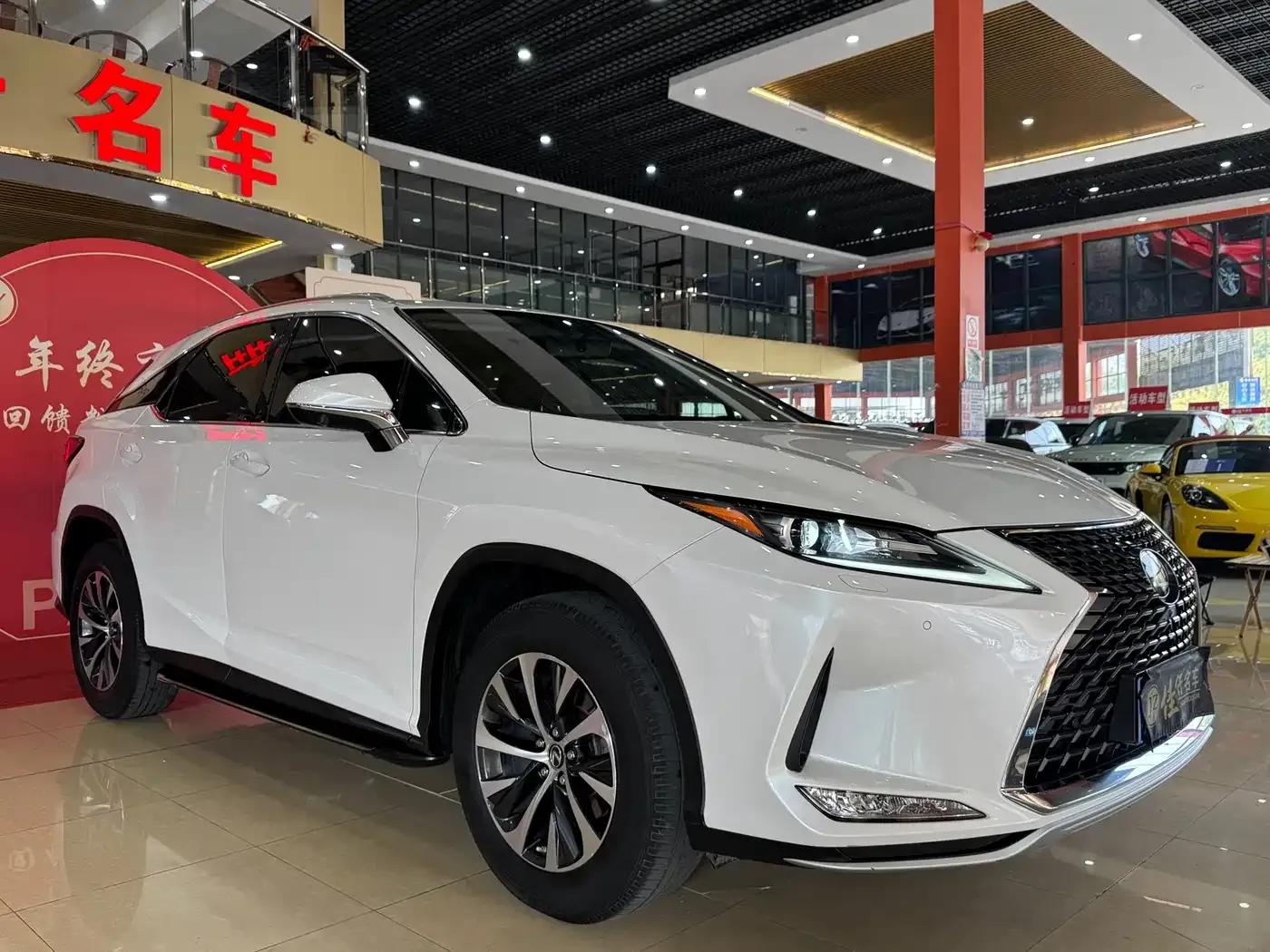 Lexus RX 2020 Facelift 300 2WD Elite Edition — миниатюра 3