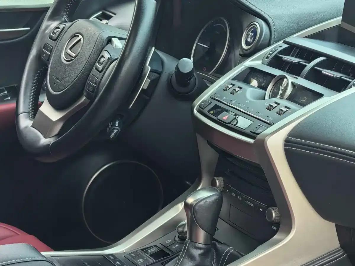 Lexus NX 2020 300h FWD Sport Edition (National V Emission Standard) — миниатюра 8