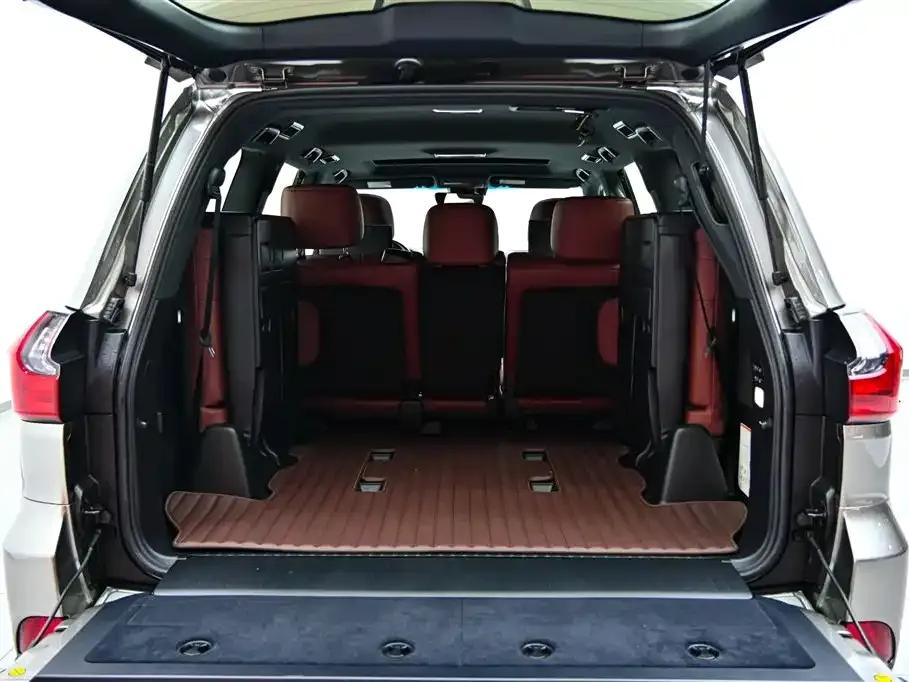 2018 Lexus LX 570 Middle East Edition — миниатюра 38
