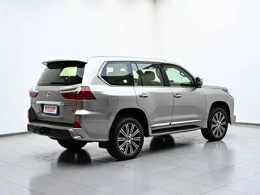2018 Lexus LX 570 Middle East Edition — миниатюра 7