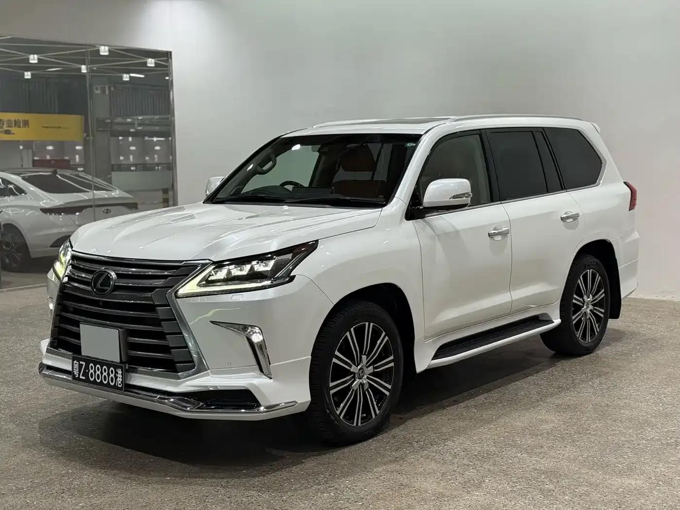 Lexus LX 2019 570 — миниатюра 1