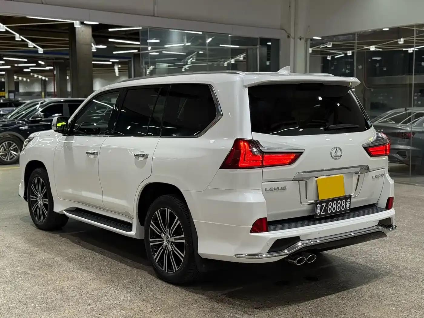 Lexus LX 2019 570 — миниатюра 4