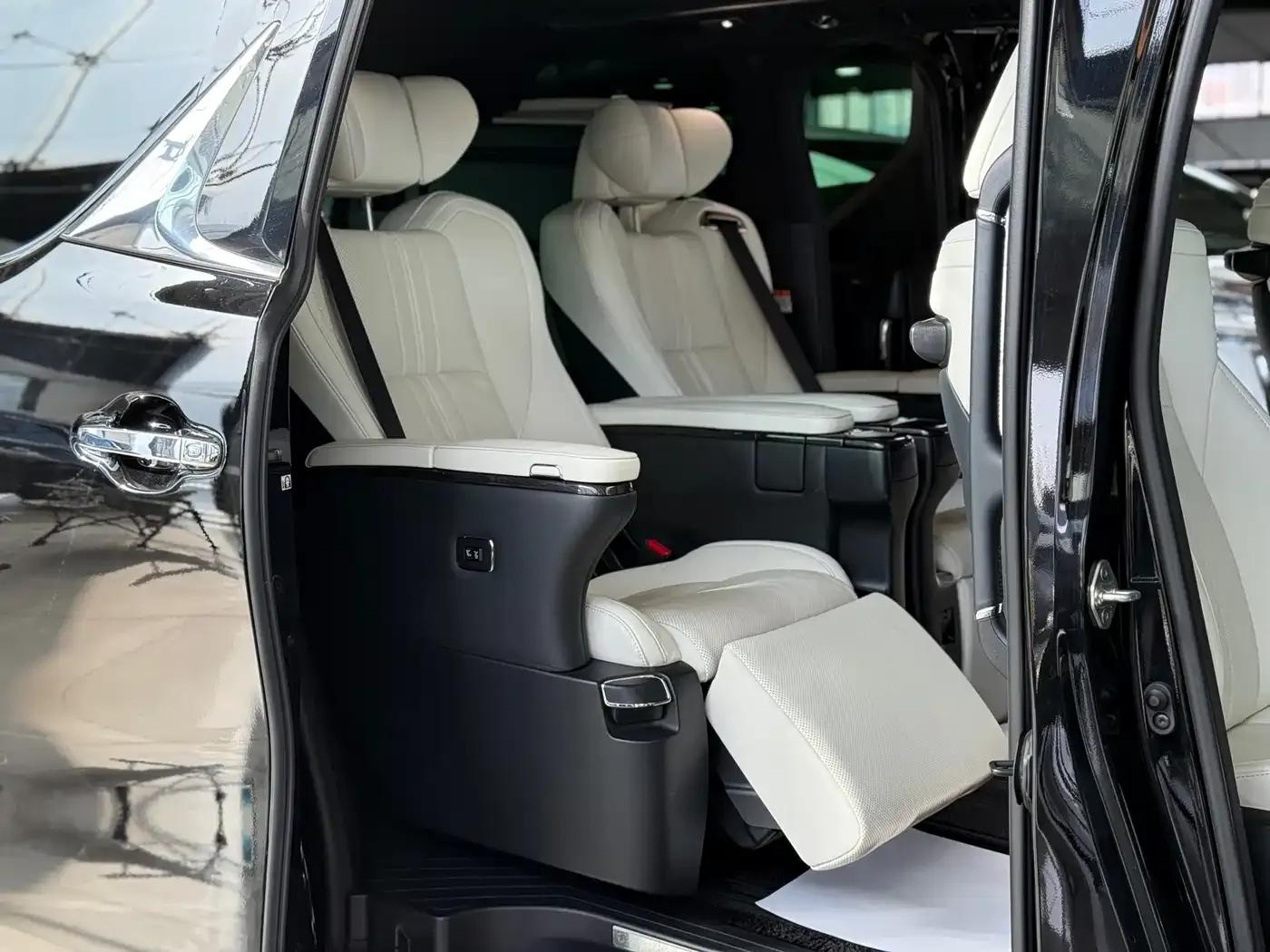 Lexus LM 2020 300h 7-Seat Elegant Edition — миниатюра 21