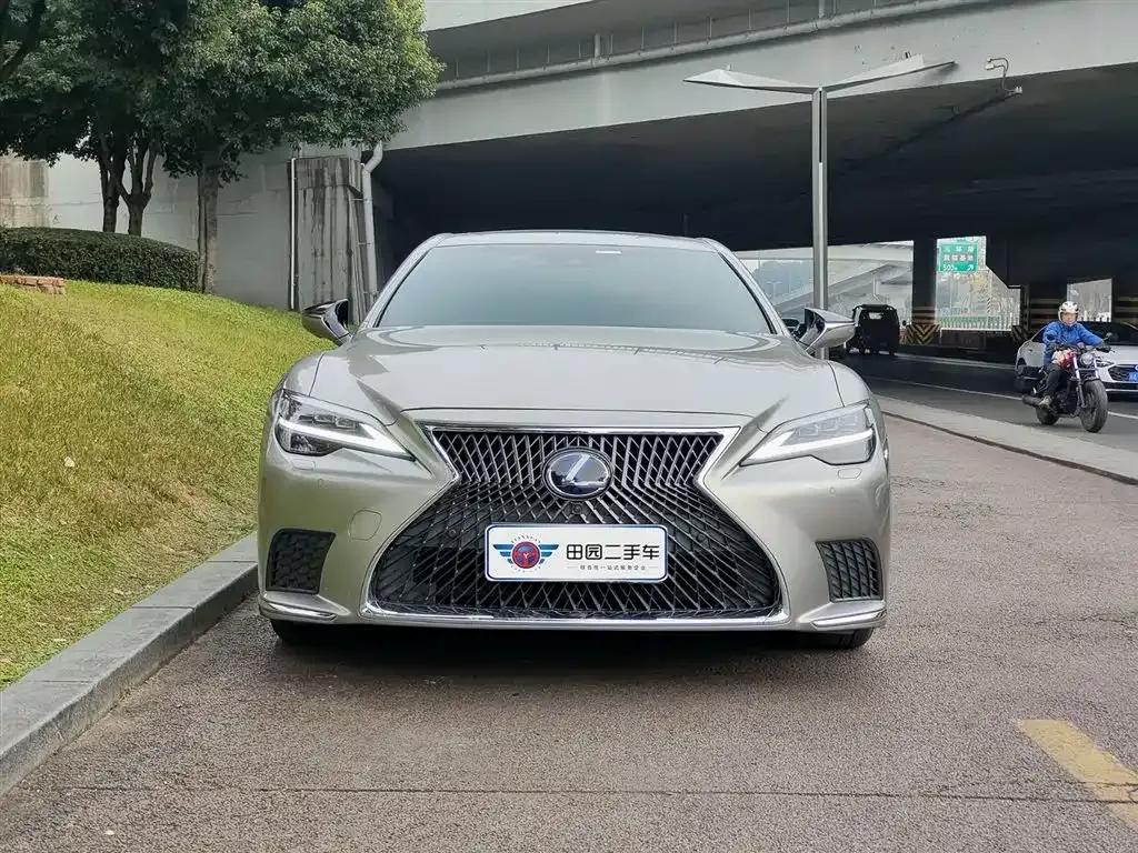 Lexus LS 2021 500h Premium Edition — миниатюра 2