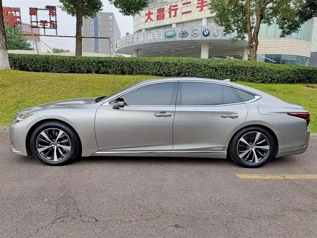 Lexus LS 2021 500h Premium Edition — миниатюра 3