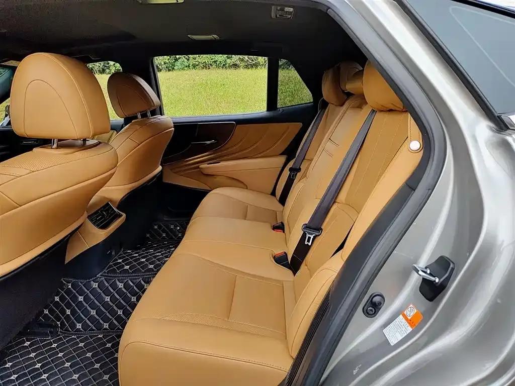 Lexus LS 2021 500h Premium Edition — миниатюра 8