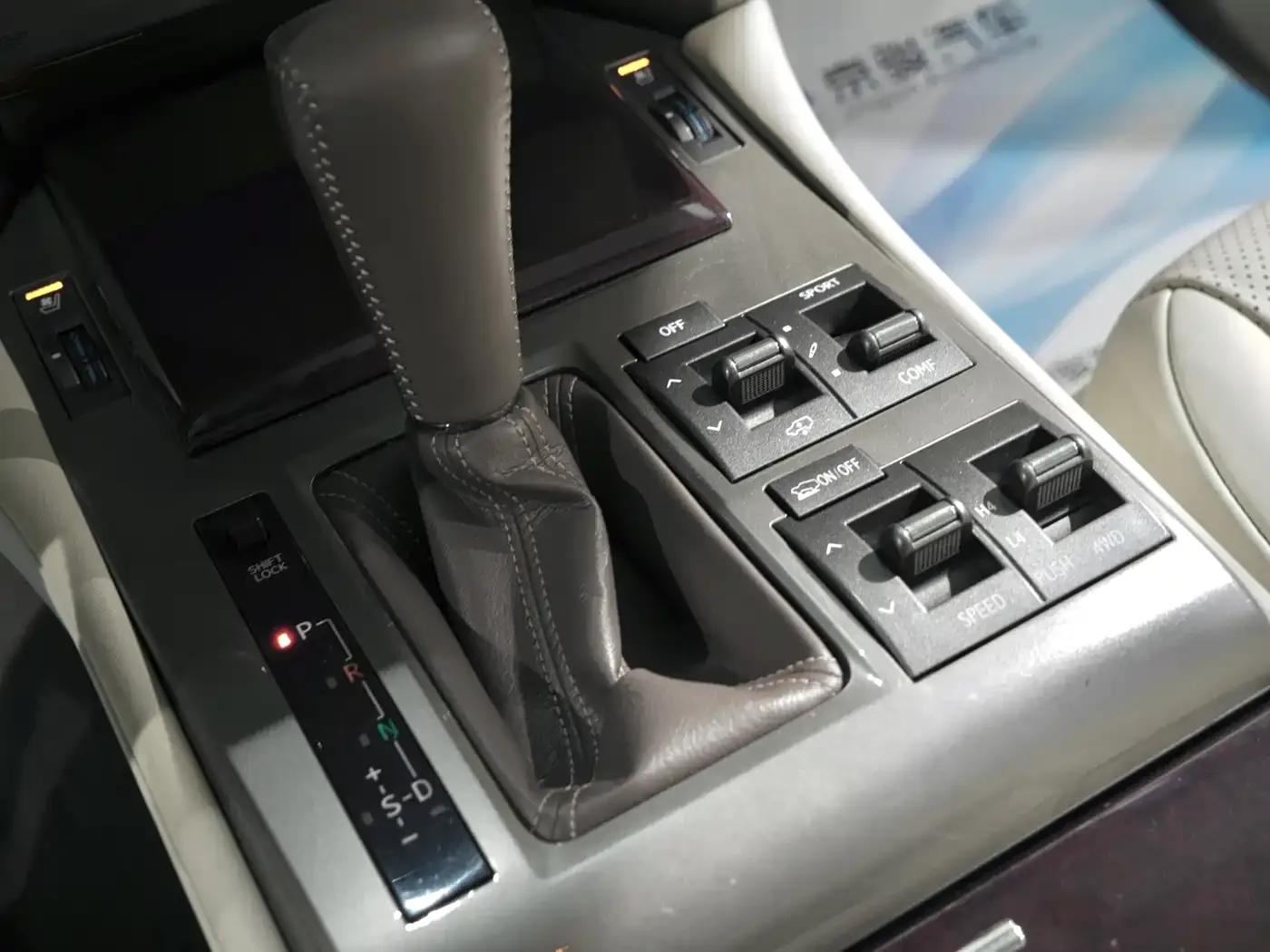 Lexus GX 2014 400 Premium Edition — миниатюра 14