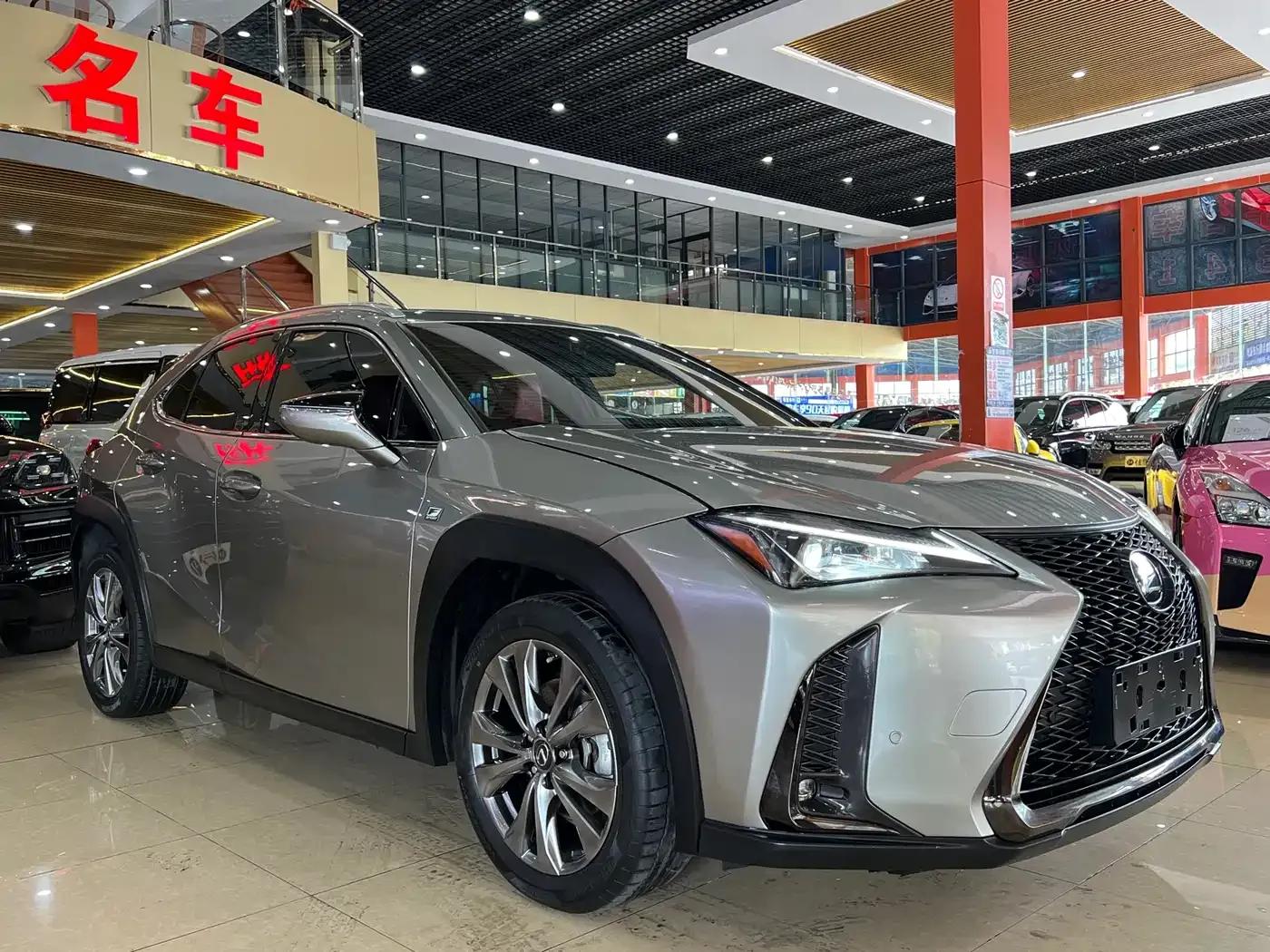Lexus UX 2019 200 F SPORT Edition — миниатюра 3