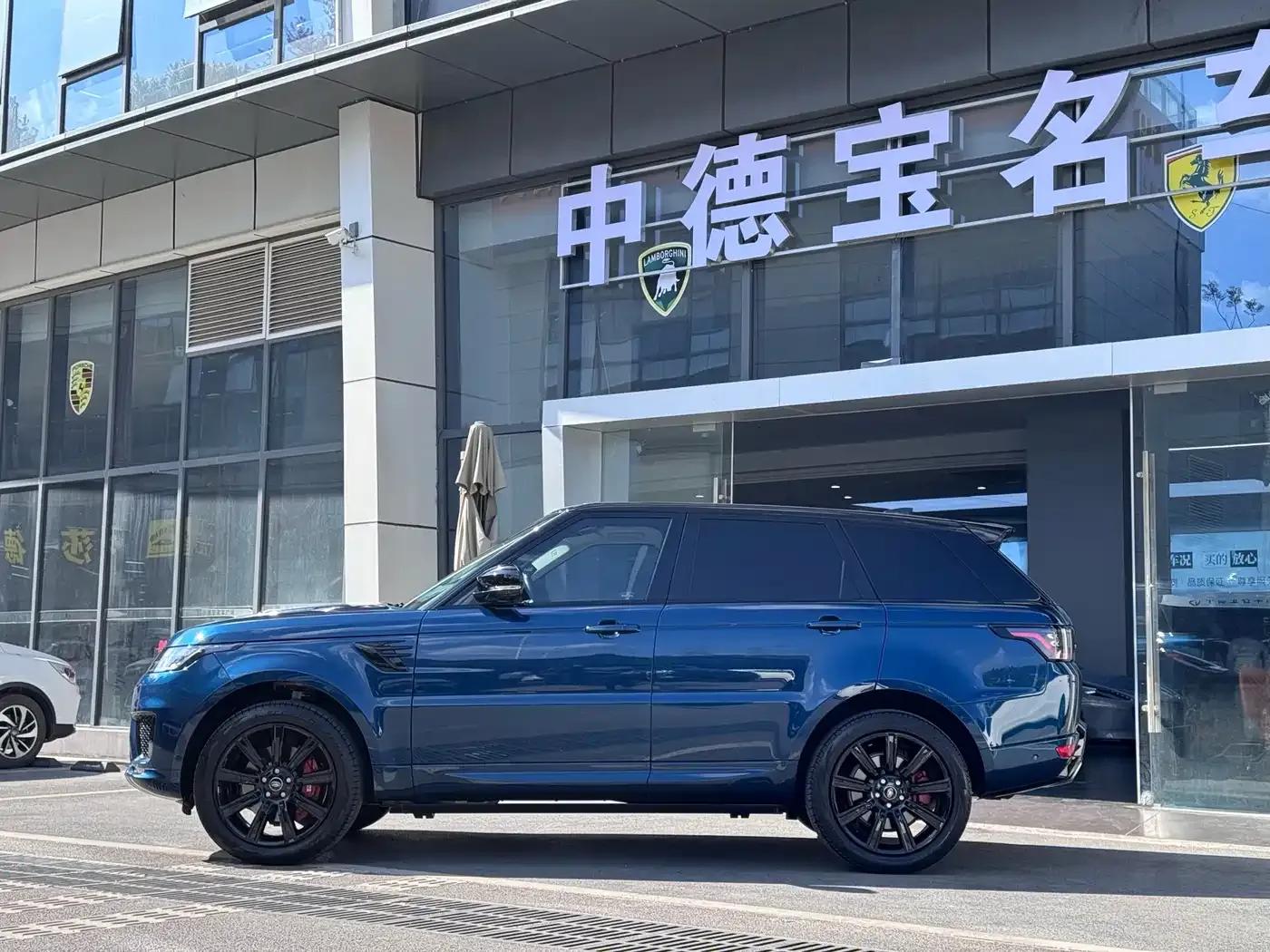 Range Rover Sport 2022 3.0 L6 Midnight Blue Edition — миниатюра 3