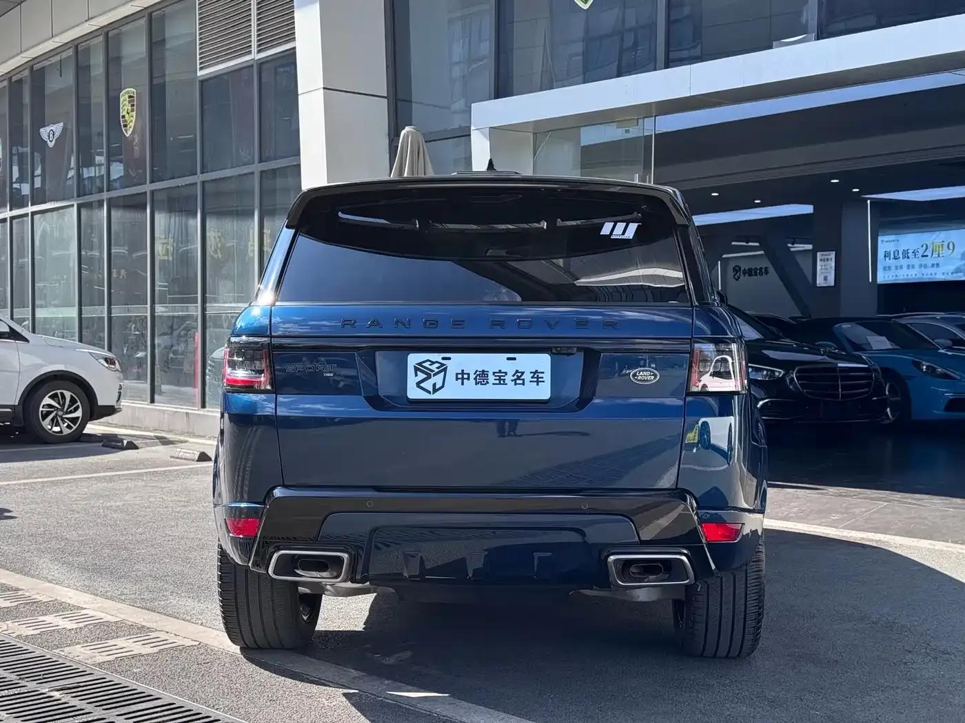 Range Rover Sport 2022 3.0 L6 Midnight Blue Edition — миниатюра 5
