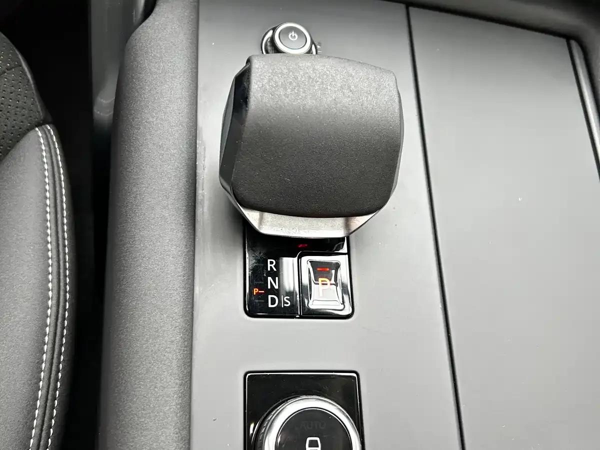 Discover the 2021 360PS R-Dynamic S — миниатюра 17