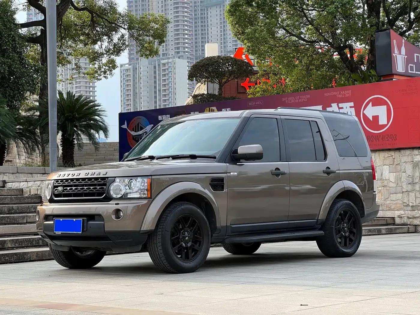 Discovery 2010 4.0 V6 HSE Petrol — миниатюра 1