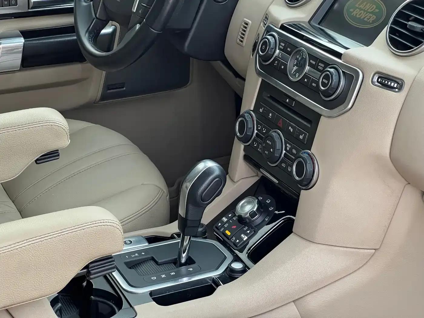 Discovery 2010 4.0 V6 HSE Petrol — миниатюра 12