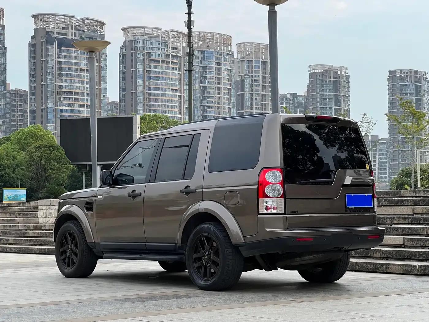 Discovery 2010 4.0 V6 HSE Petrol — миниатюра 5