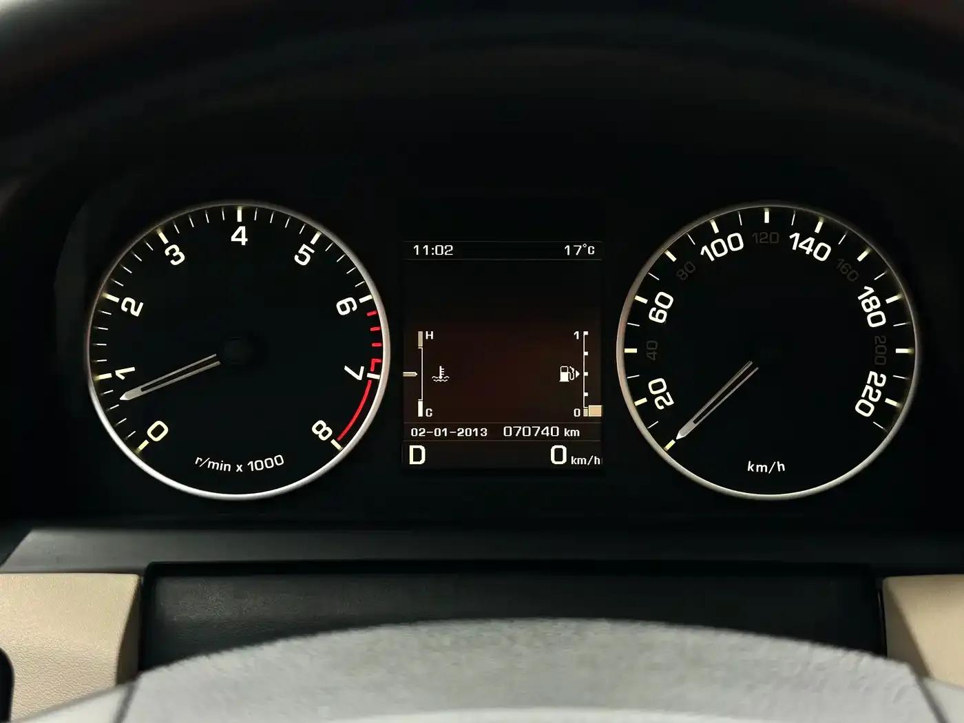 Discover 2016 3.0 SC V6 HSE Luxury — миниатюра 19
