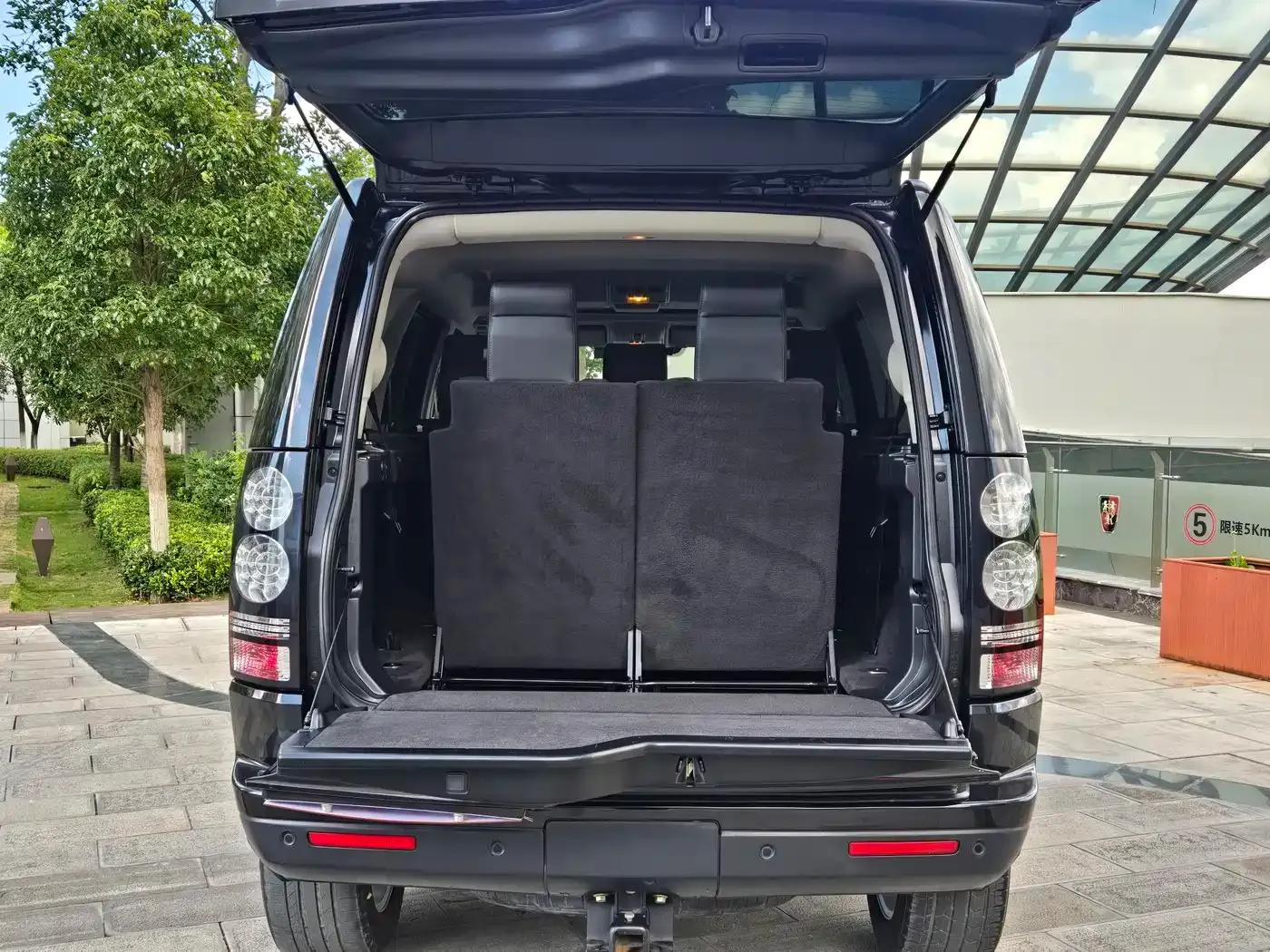 Discovery 2015 3.0 SDV6 HSE Diesel — миниатюра 11