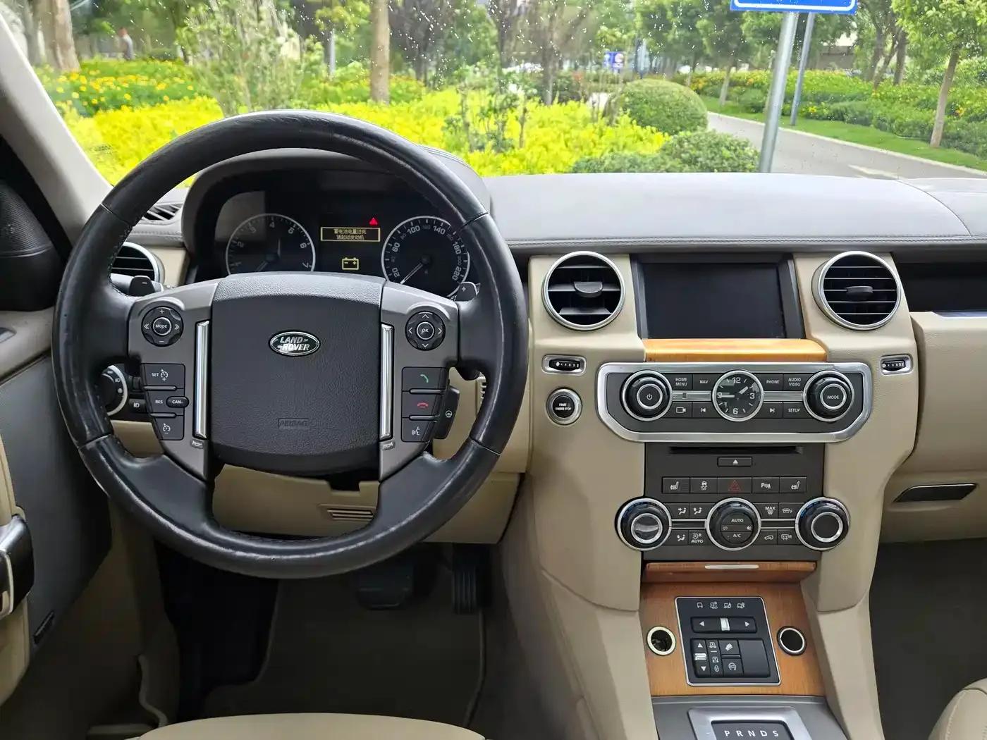 Discovery 2015 3.0 SC V6 HSE — миниатюра 7