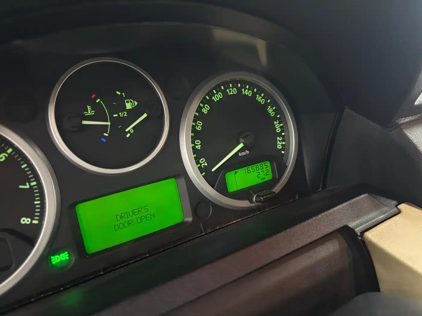 Discovery 2005 4.4 V8 HSE — миниатюра 2