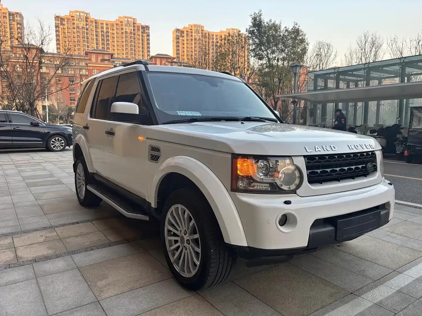 Discovery 2013 3.0 SDV6 HSE Diesel — миниатюра 9