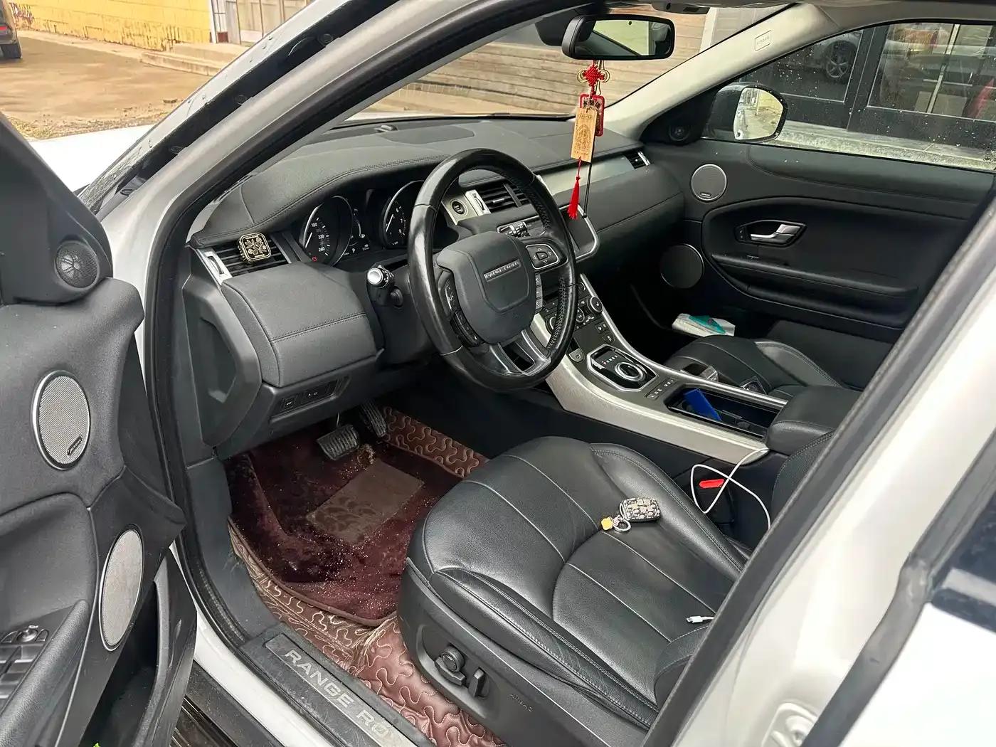 Range Rover Evoque 2018 240PS SE Smart Edition — миниатюра 8