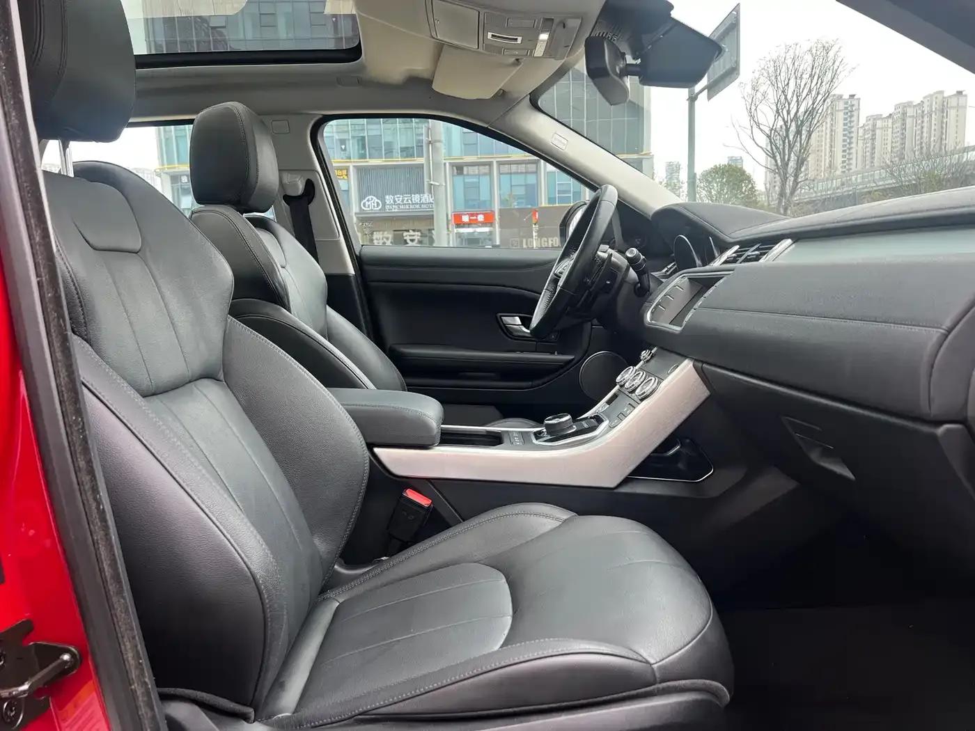 Range Rover Evoque 2017 2.0T SE Smart Edition — миниатюра 11