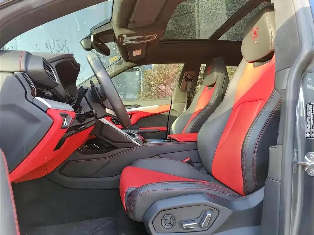 2018 Urus 4.0T V8 — миниатюра 6
