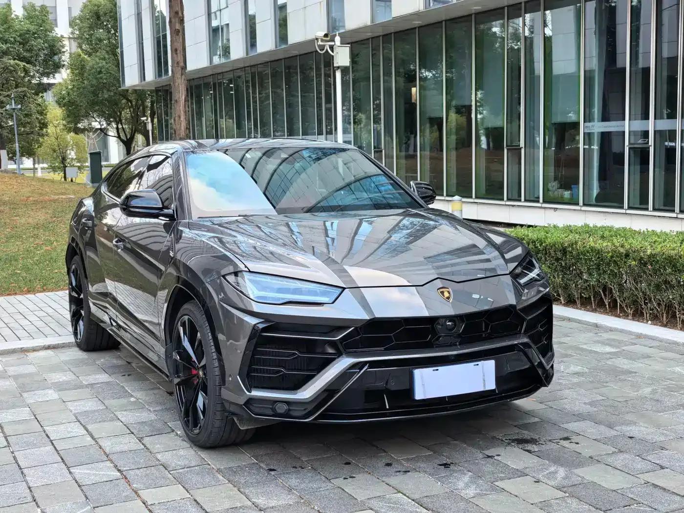2021 Urus 4.0T V8 — миниатюра 3