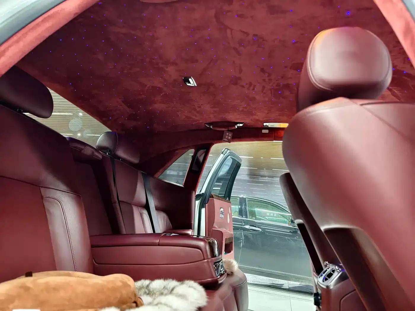 2010 Ghost 6.6T Standard Edition — миниатюра 13