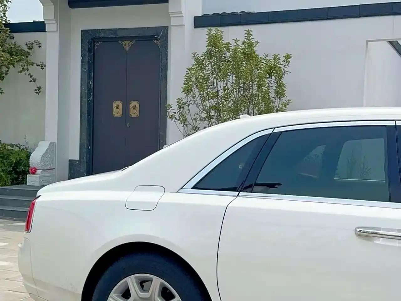 2010 Ghost 6.6T Standard Edition — миниатюра 5