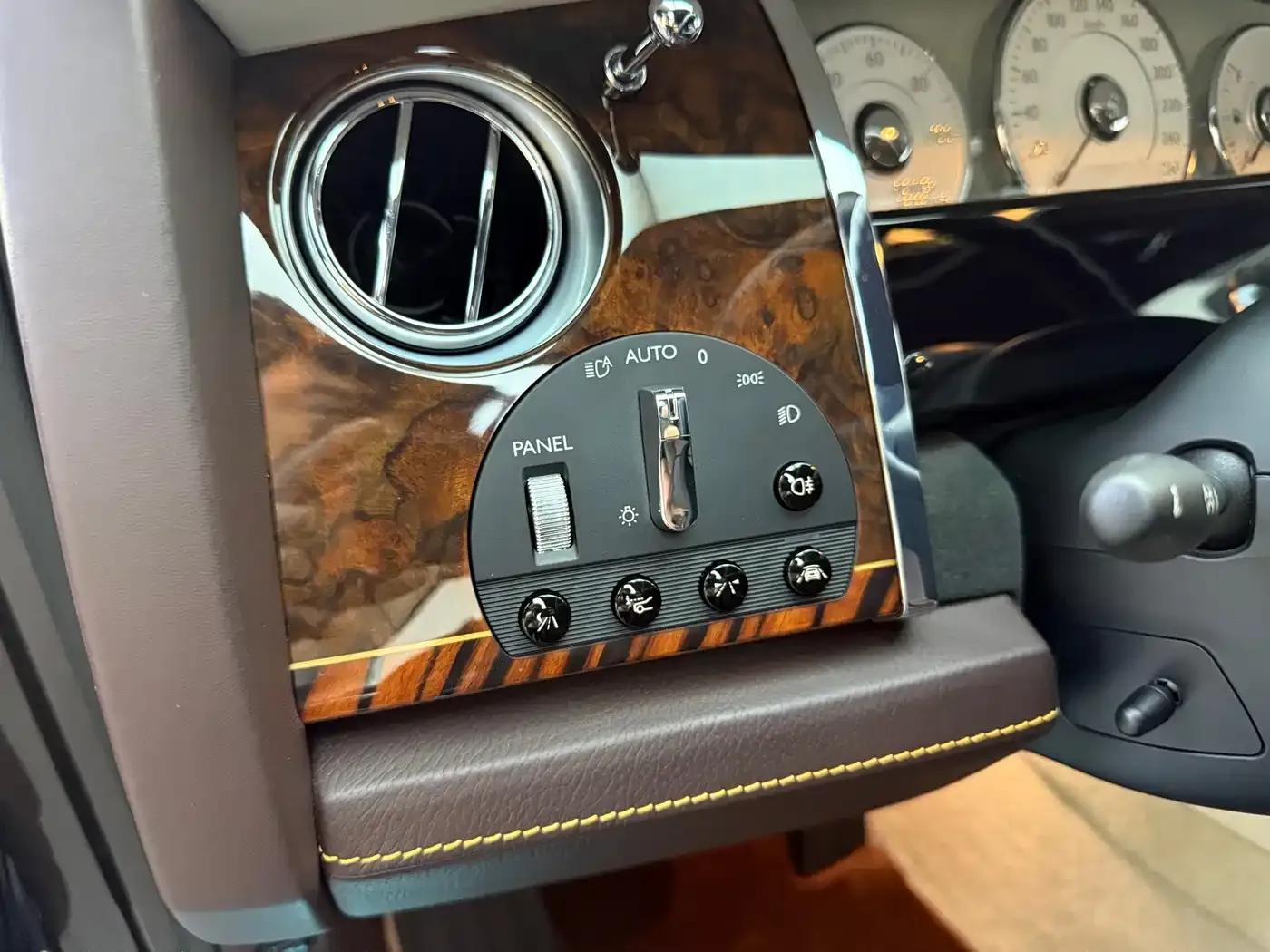 2015 Ghost Series II Extended Wheelbase — миниатюра 14