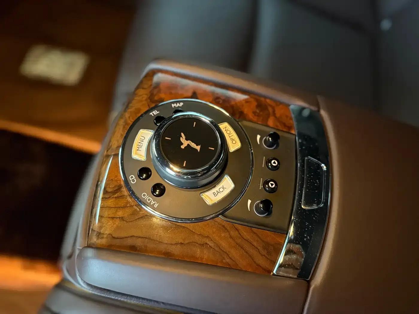 2015 Ghost Series II Extended Wheelbase — миниатюра 18