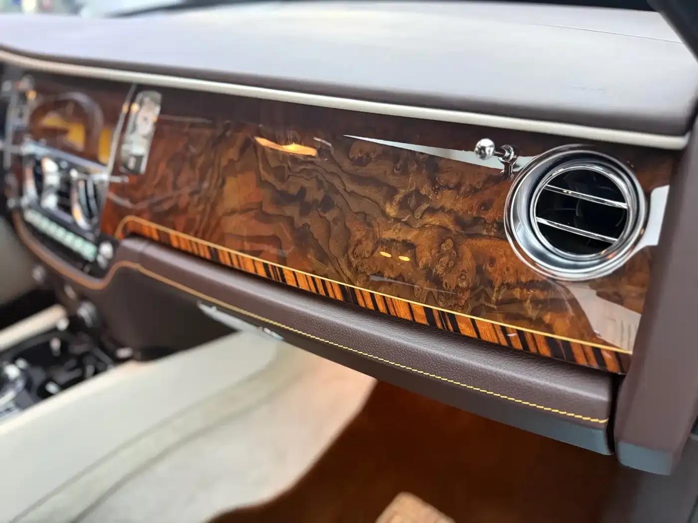 2015 Ghost Series II Extended Wheelbase — миниатюра 21