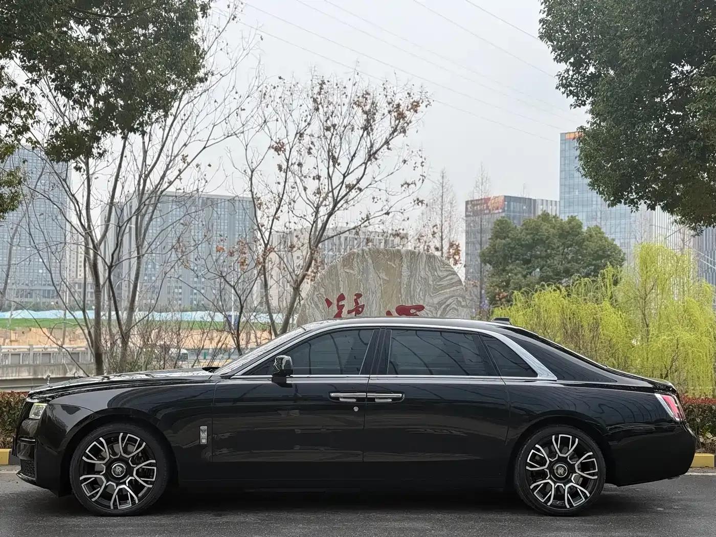 2021 Ghost 6.7T Long Wheelbase — миниатюра 3