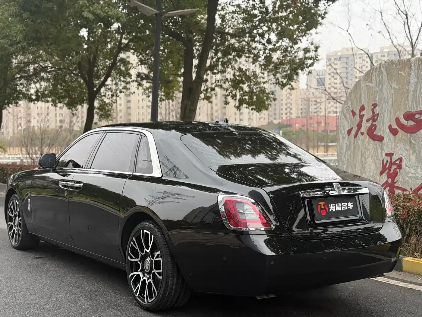 2021 Ghost 6.7T Long Wheelbase — миниатюра 4