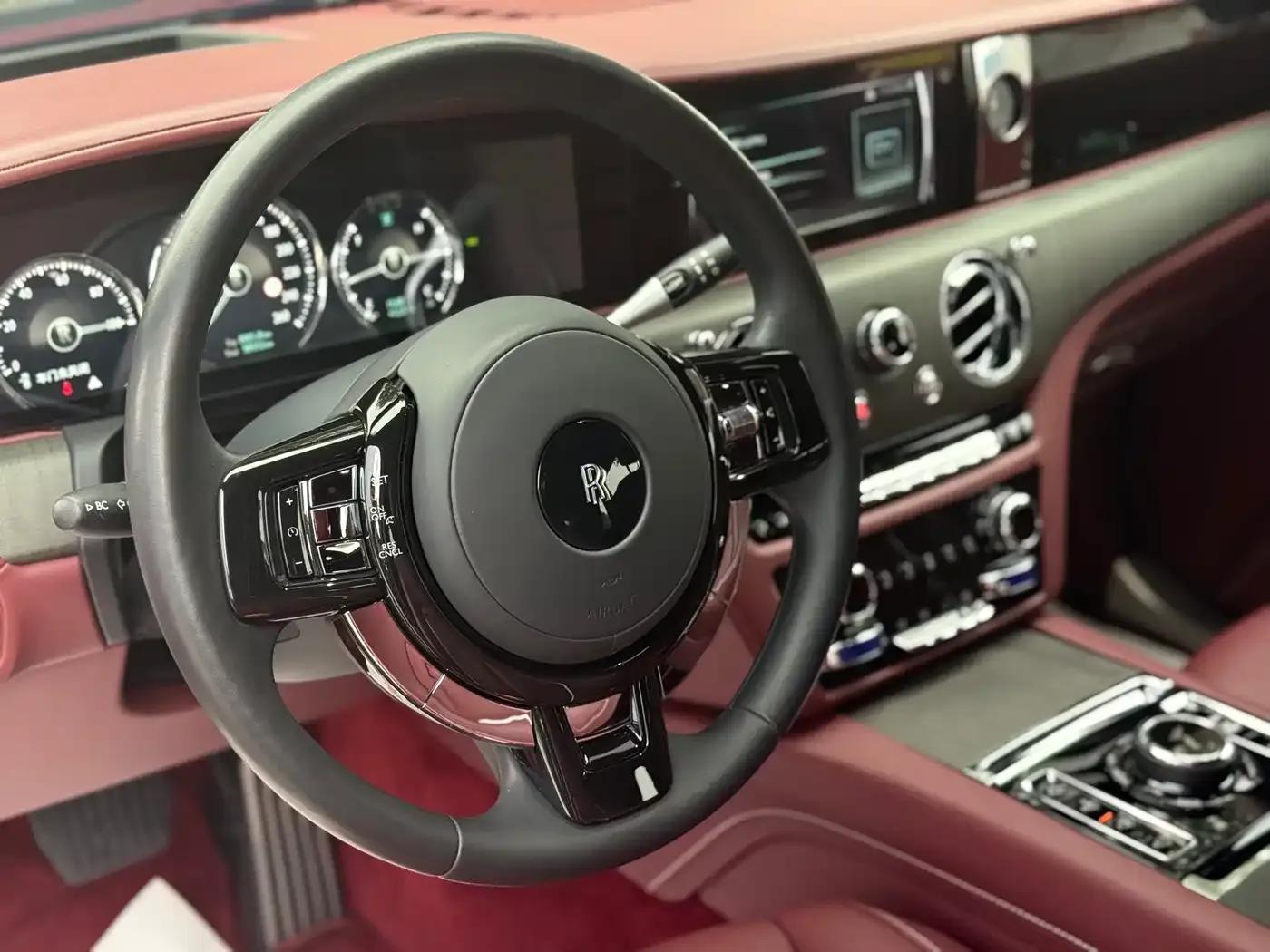 2021 Ghost 6.7T Long Wheelbase — миниатюра 7