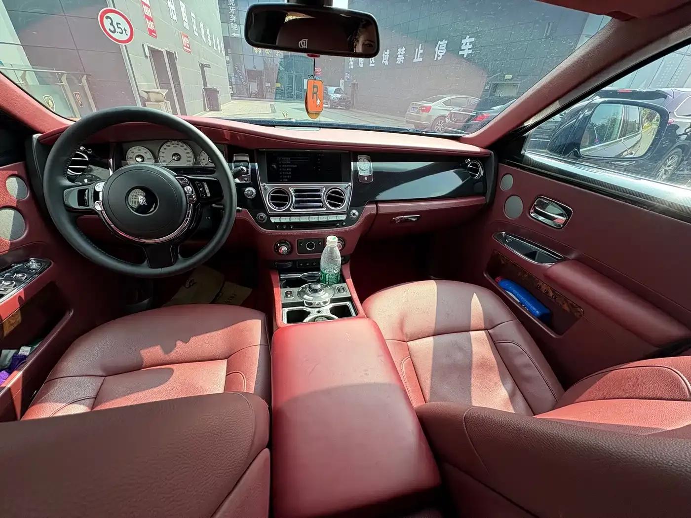 2010 Ghost 6.6T Standard Edition — миниатюра 6