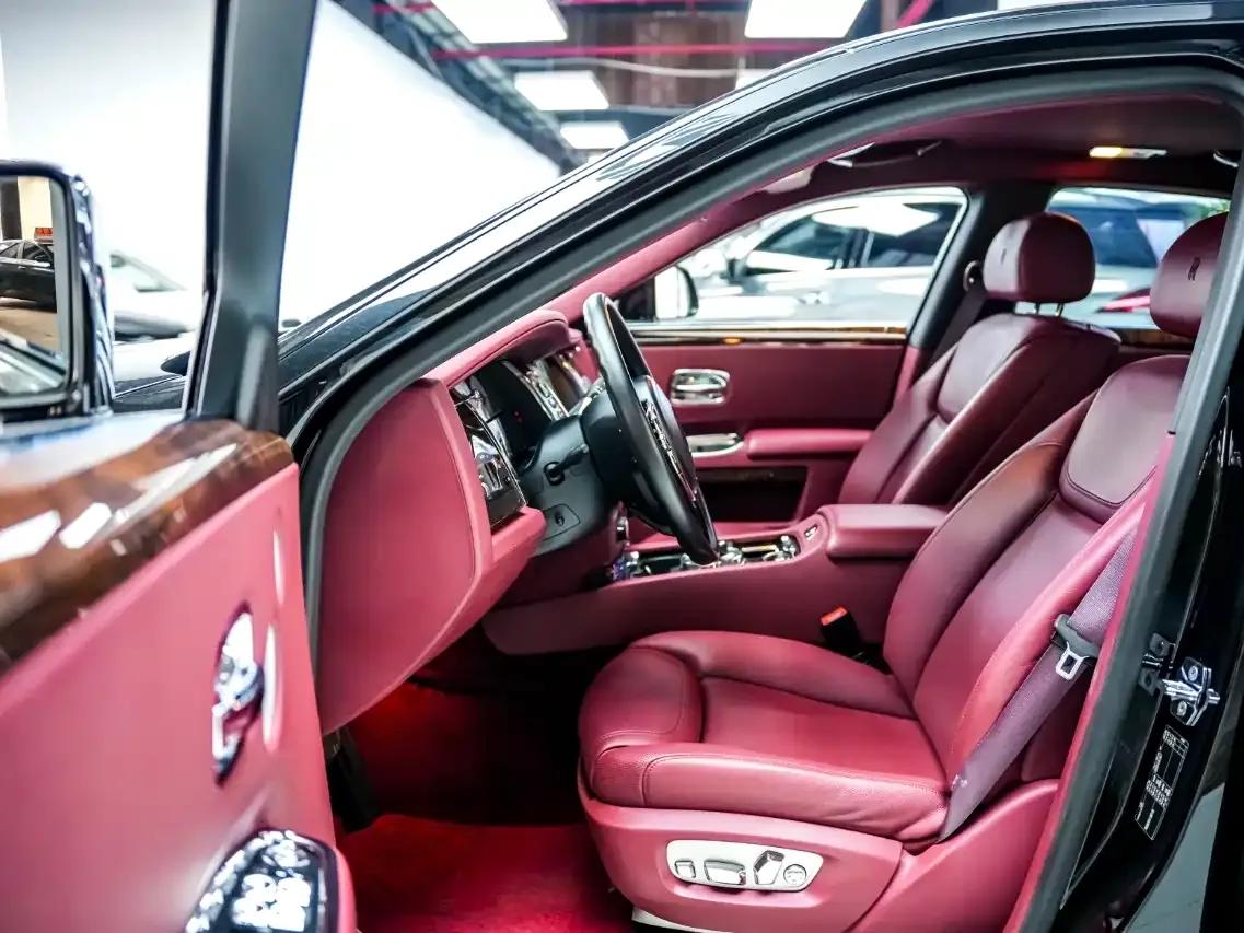 2018 Ghost 6.6T Standard Wheelbase — миниатюра 8