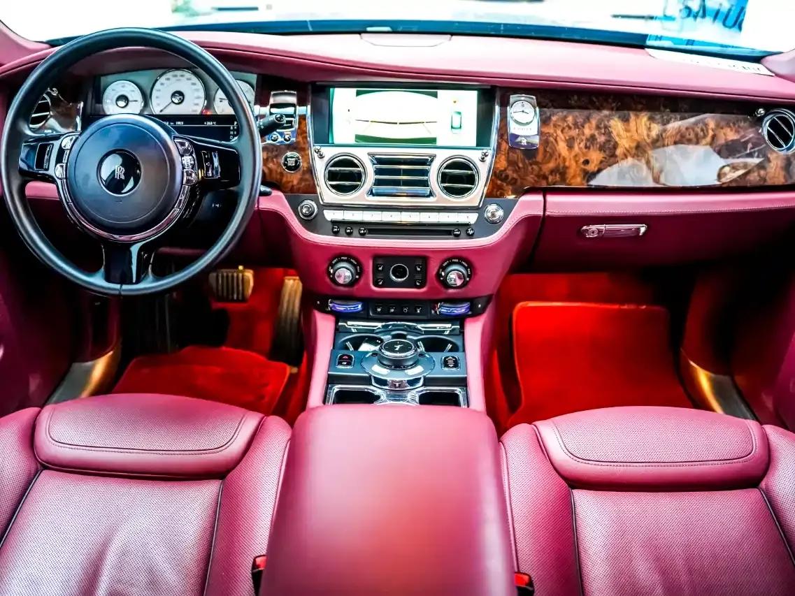 2018 Ghost 6.6T Standard Wheelbase — миниатюра 9