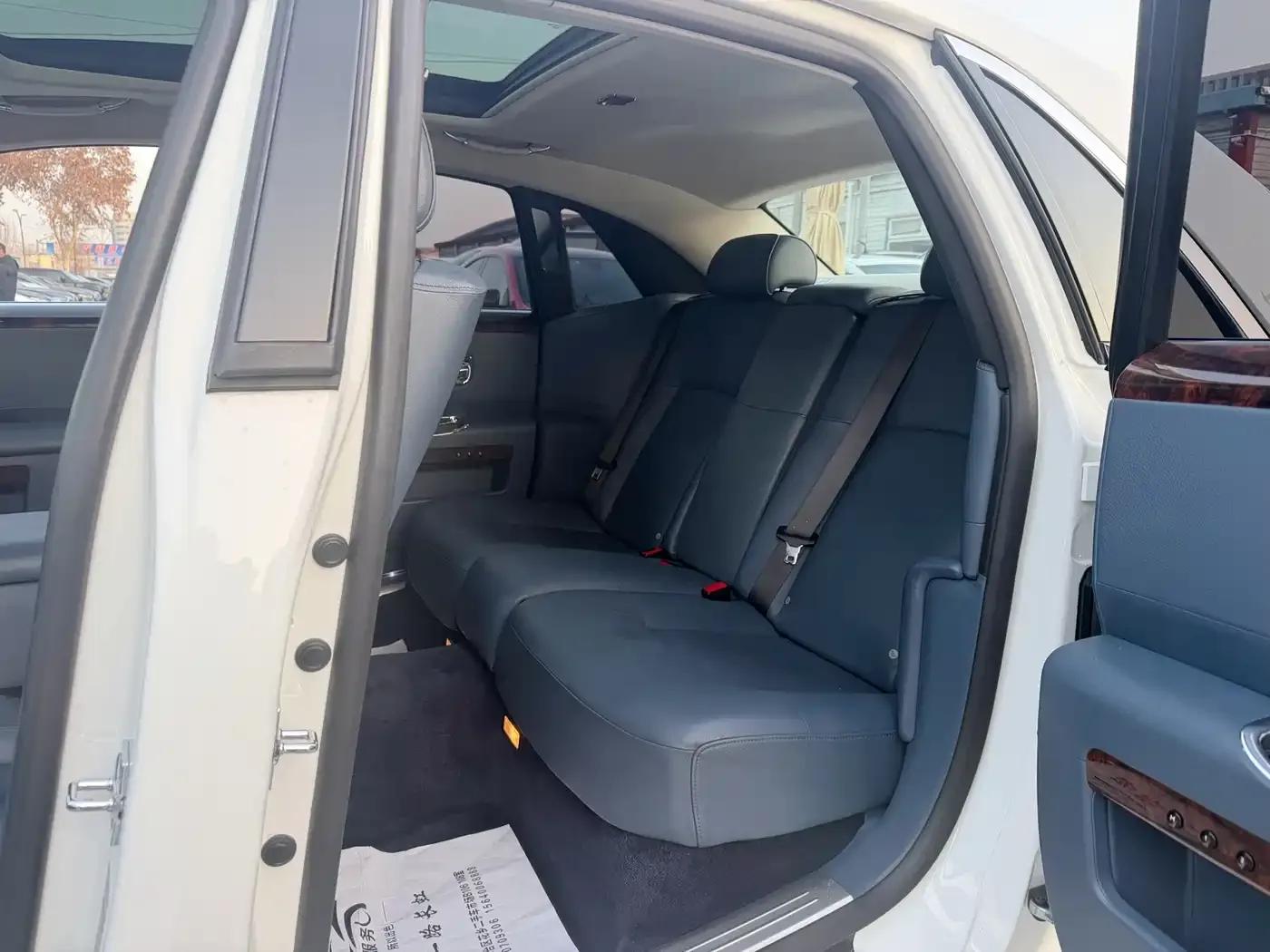 2010 Ghost 6.6T Standard Edition — миниатюра 10