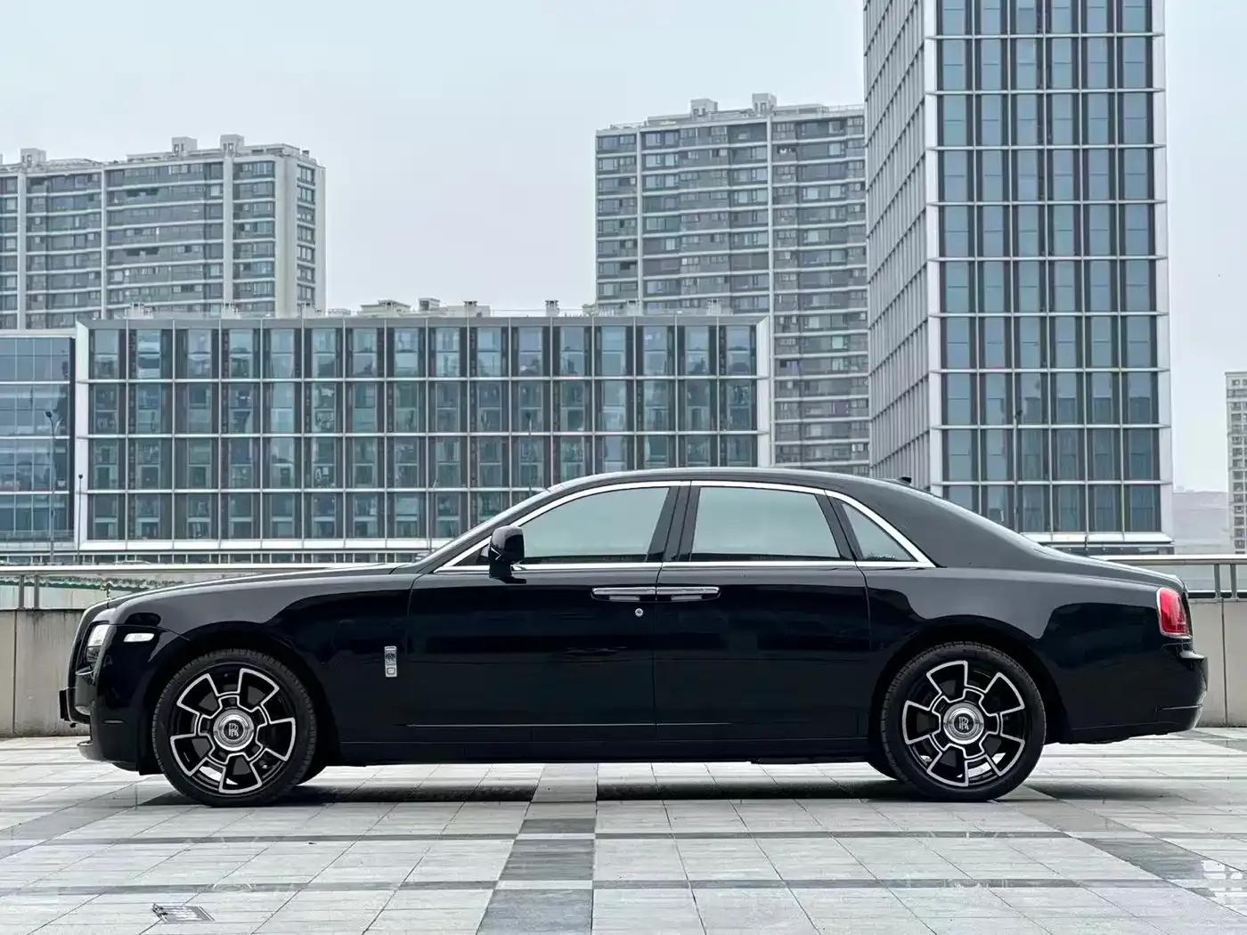 2010 Ghost 6.6T Standard Edition — миниатюра 7
