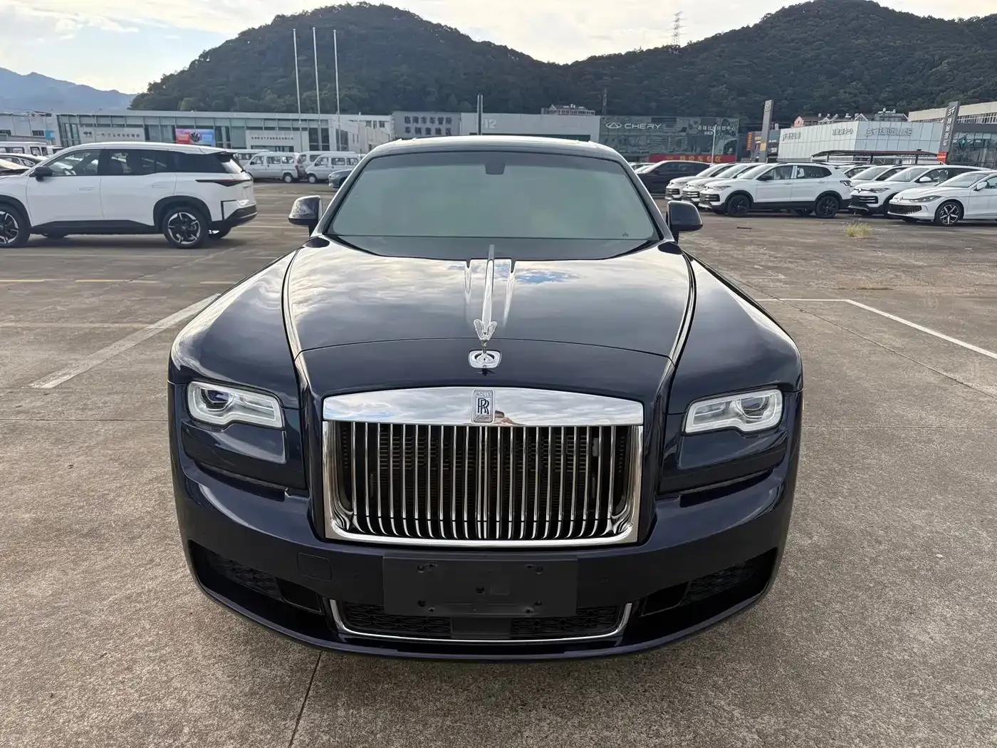 2018 Ghost 6.6T Long Wheelbase — миниатюра 2