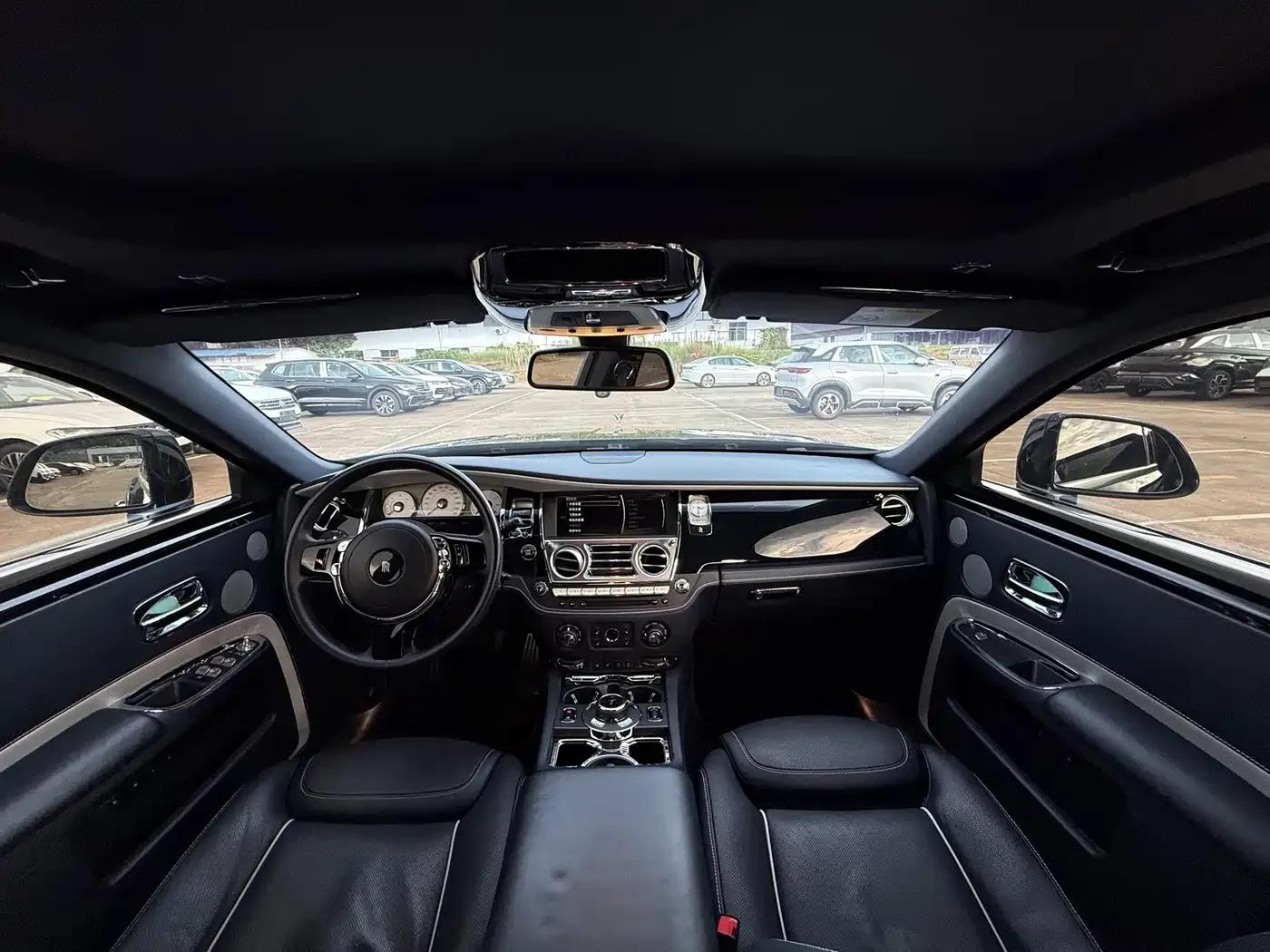 2018 Ghost 6.6T Long Wheelbase — миниатюра 5