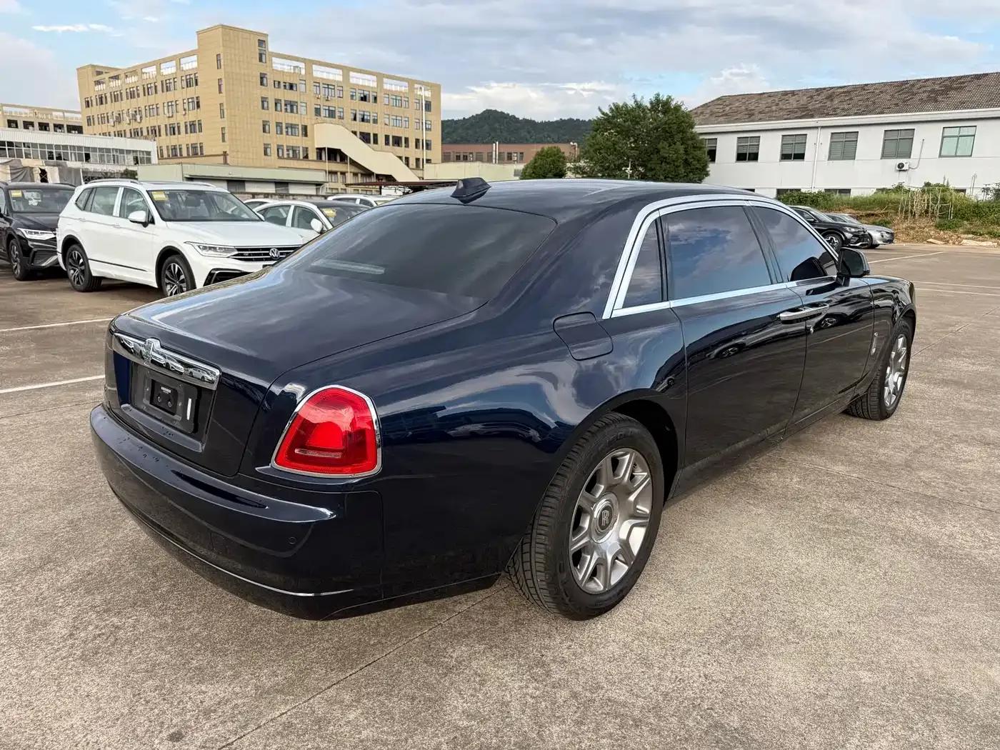2018 Ghost 6.6T Long Wheelbase — миниатюра 7