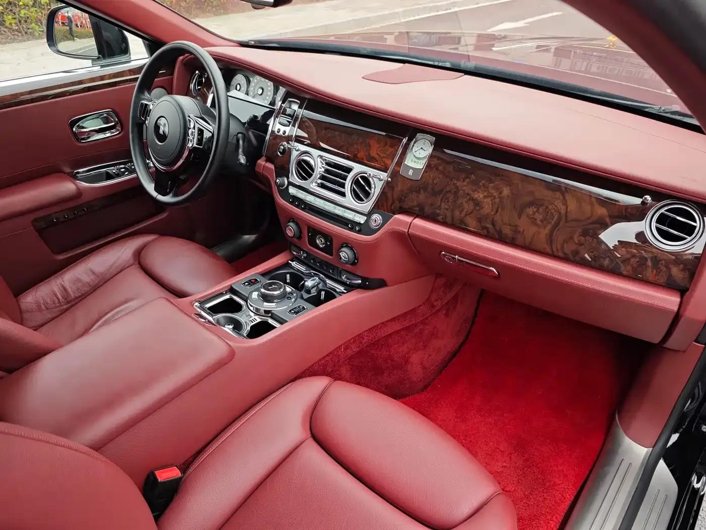2014 Ghost 6.6T British Classic Edition — миниатюра 8