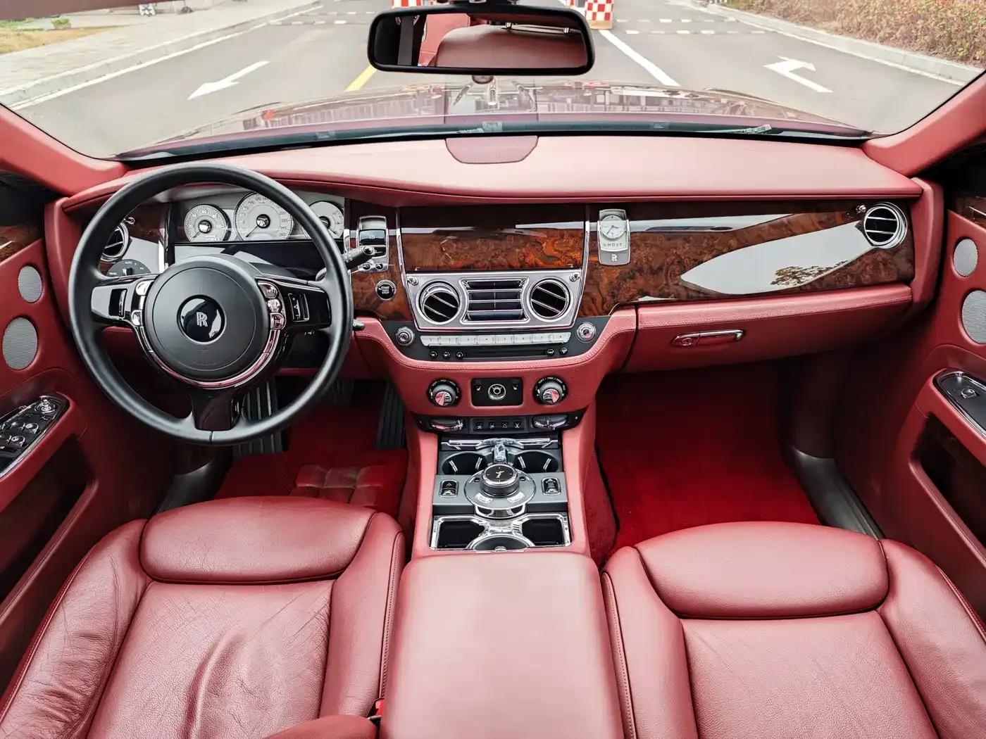 2014 Ghost 6.6T British Classic Edition — миниатюра 9