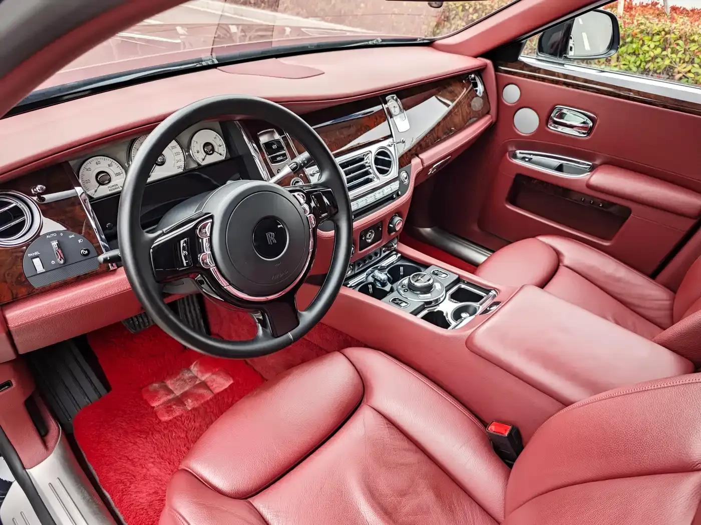 2014 Ghost 6.6T British Classic Edition — миниатюра 10