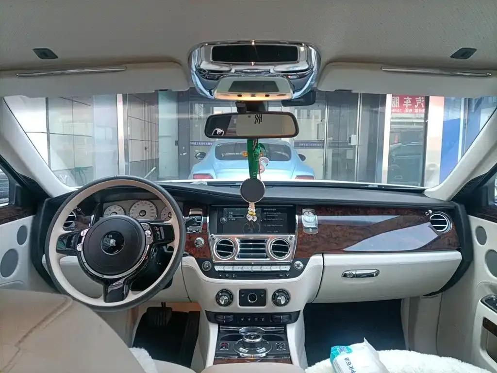 2010 Ghost 6.6T Standard Edition — миниатюра 5