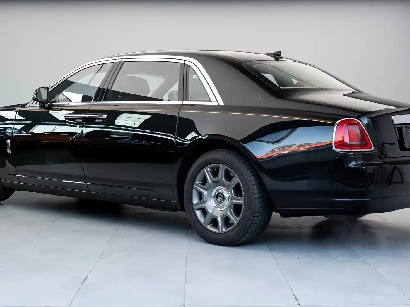 2014 Ghost 6.6T British Classic Edition — миниатюра 17