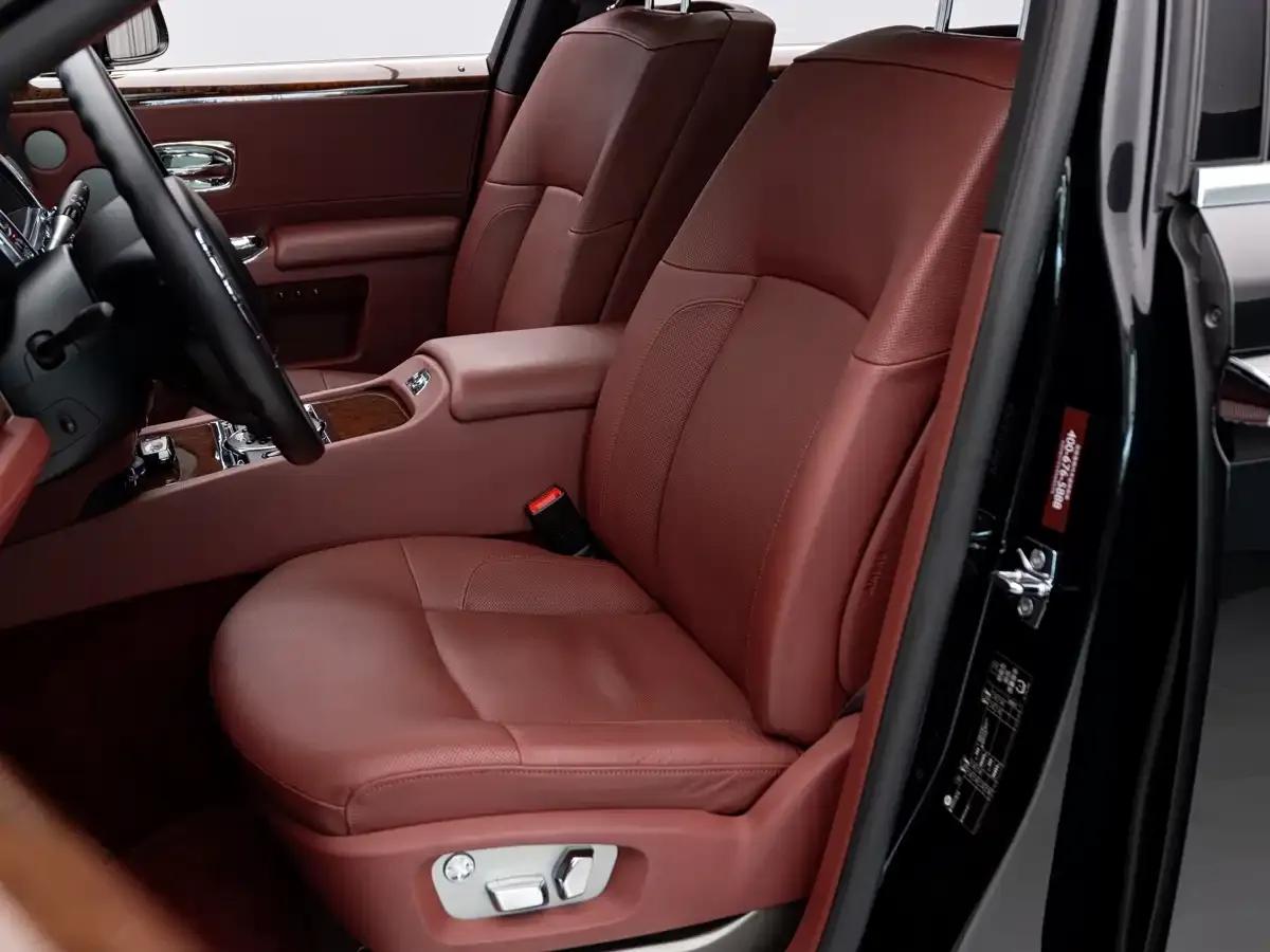 2014 Ghost 6.6T British Classic Edition — миниатюра 9